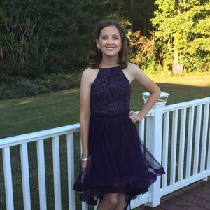 Meet your Posher, Robin